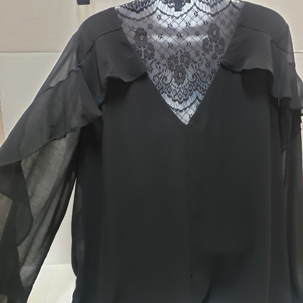AUW black dressy blouse